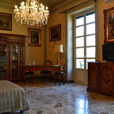 La Maison De Lavinia Катания Экстерьер фото